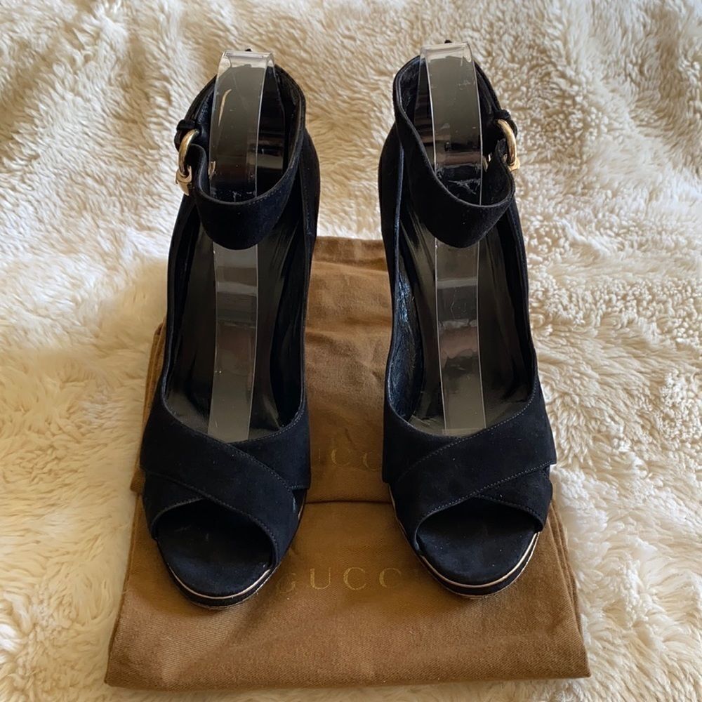 Gucci Suede Heels   - Picture 2 of 7